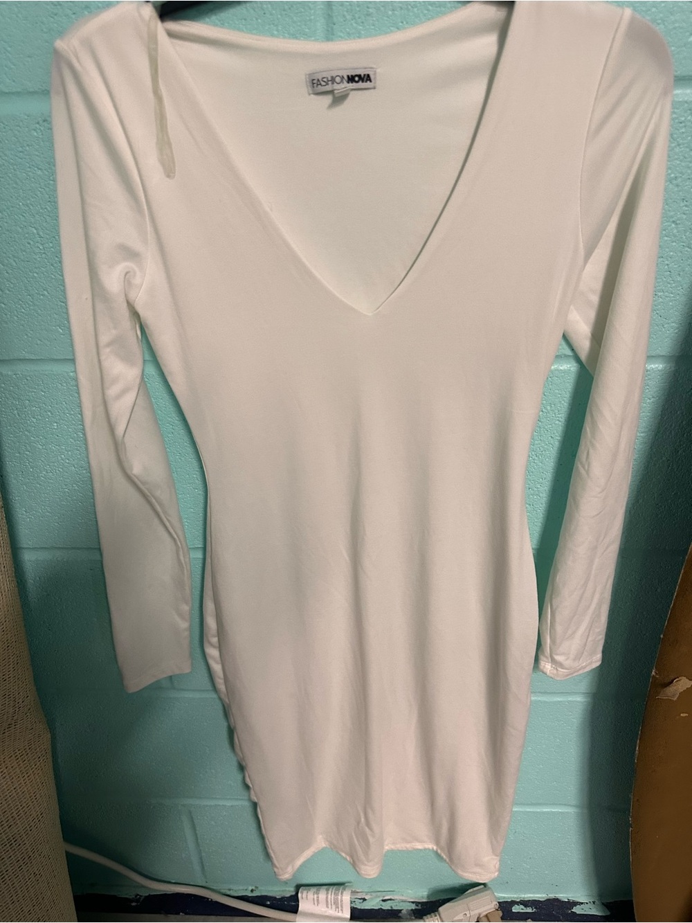 Fashion Nova White Long Sleeve V-Neck Bodycon Dress Top